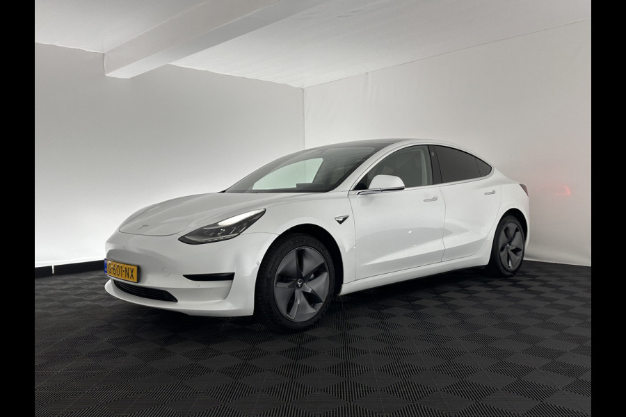 Tesla Model 3 Standard RWD Plus 60 kWh [ 3-Fase ] (INCL-BTW) Aut. *PANO | AUTO-PILOT | NAPPA-LEATHER | KEYLESS | FULL-LED | MEMORY-PACK | SURROUND-VIEW | DAB | APP-CONNECT | DIGI-COCKPIT | LANE-ASSIST | TOWBAR | COMFORT-SEATS | 18"ALU*