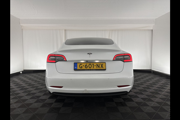 Tesla Model 3 Standard RWD Plus 60 kWh [ 3-Fase ] (INCL-BTW) Aut. *PANO | AUTO-PILOT | NAPPA-LEATHER | KEYLESS | FULL-LED | MEMORY-PACK | SURROUND-VIEW | DAB | APP-CONNECT | DIGI-COCKPIT | LANE-ASSIST | TOWBAR | COMFORT-SEATS | 18"ALU*