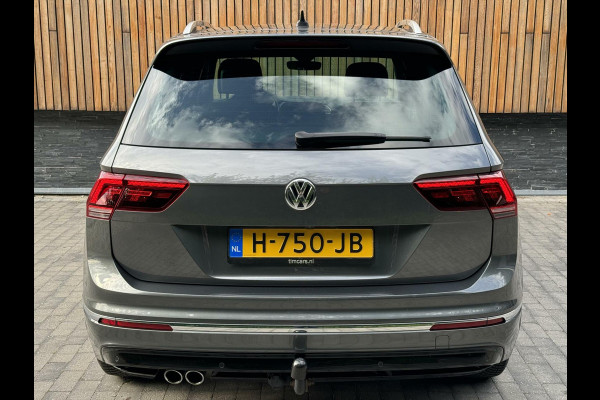 Volkswagen Tiguan 1.5 TSI ACT Highline Business R DSG | LED | Trekhaak | Stoelverwarming | Navigatiesysteem | Apple CarPlay | Parkeersensoren voor