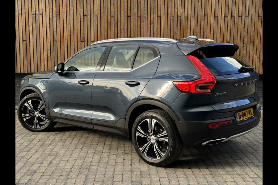 Volvo XC40 1.5 T5 Twin Engine Inscription Panoramadak | Trekhaak elektrisch uitklapbaar | Leren bekleding | Stoelverwarming | Achteruitrijc