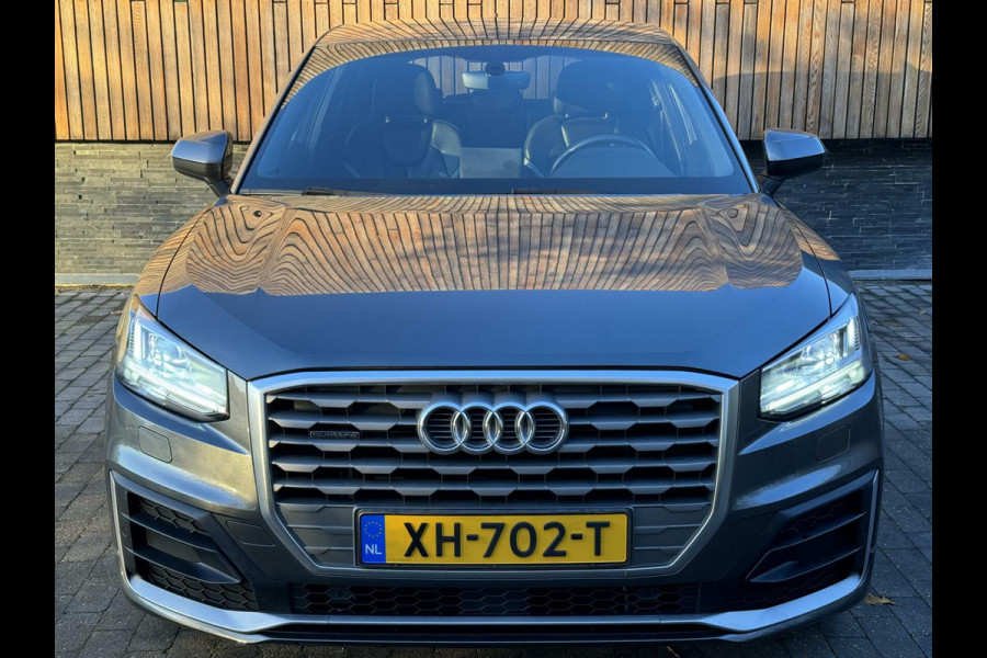 Audi Q2 40 TFSI quattro S-line Automaat 190pk | Leer | LED | Stoelverwarming | Parkeersensoren voor en achter | Automatisch inparkeren |