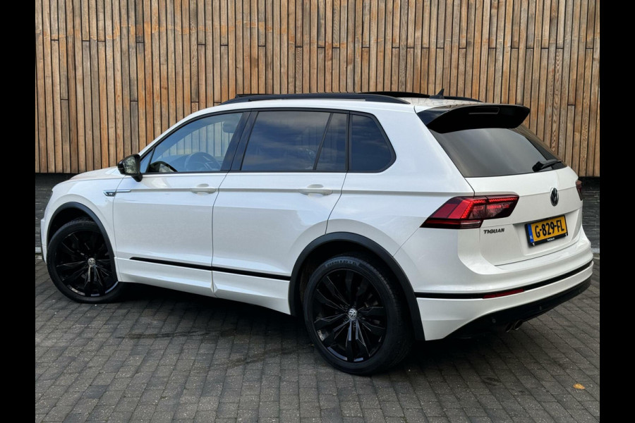 Volkswagen Tiguan 1.5 TSI R-line Automaat | Panorama | Leer | LED Verlichting | Actief Demping Systeem | Achteruitrijcamera | Black Style | 20 inc