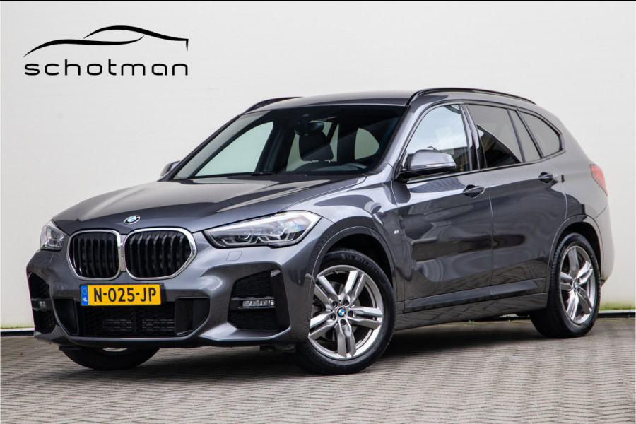 BMW X1 sDrive18i M-Sport, High Executive, Leder, Sportstoelen, 2021