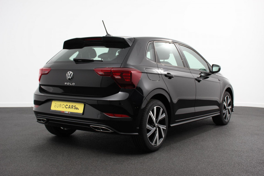 Volkswagen Polo 1.0 TSI DSG R-Line | Panorama dak | Navigatie | App Connect | Climate Control | DAB | LED | Parkeer sensoren | Camera | Cruise control adaptive | Lichtmetalen velgen