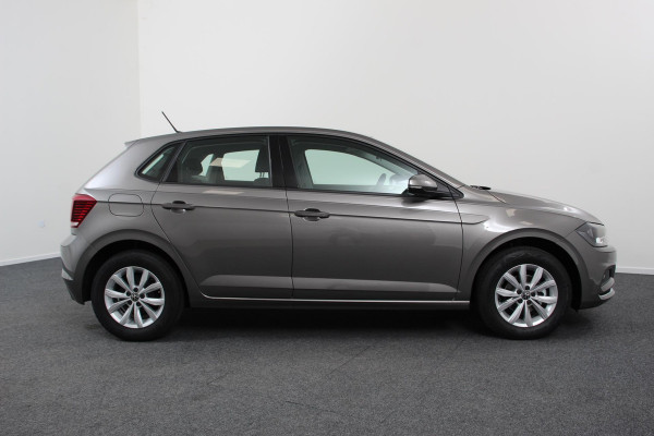 Volkswagen Polo 1.0 TSI DSG Highline | Navigatie | Apple Carplay / Android Auto | Climate Control | Cruise control | Lichtmetalen Velgen