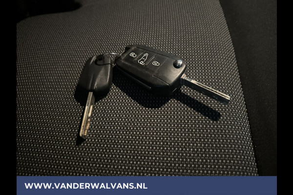 Peugeot Expert 1.6 BlueHDI 116pk **BPM VRIJ voor de Ondernemer** L2H1 Euro6 Airco | Cruisecontrol Trekhaak, Parkeersensoren, Bijrijdersbank