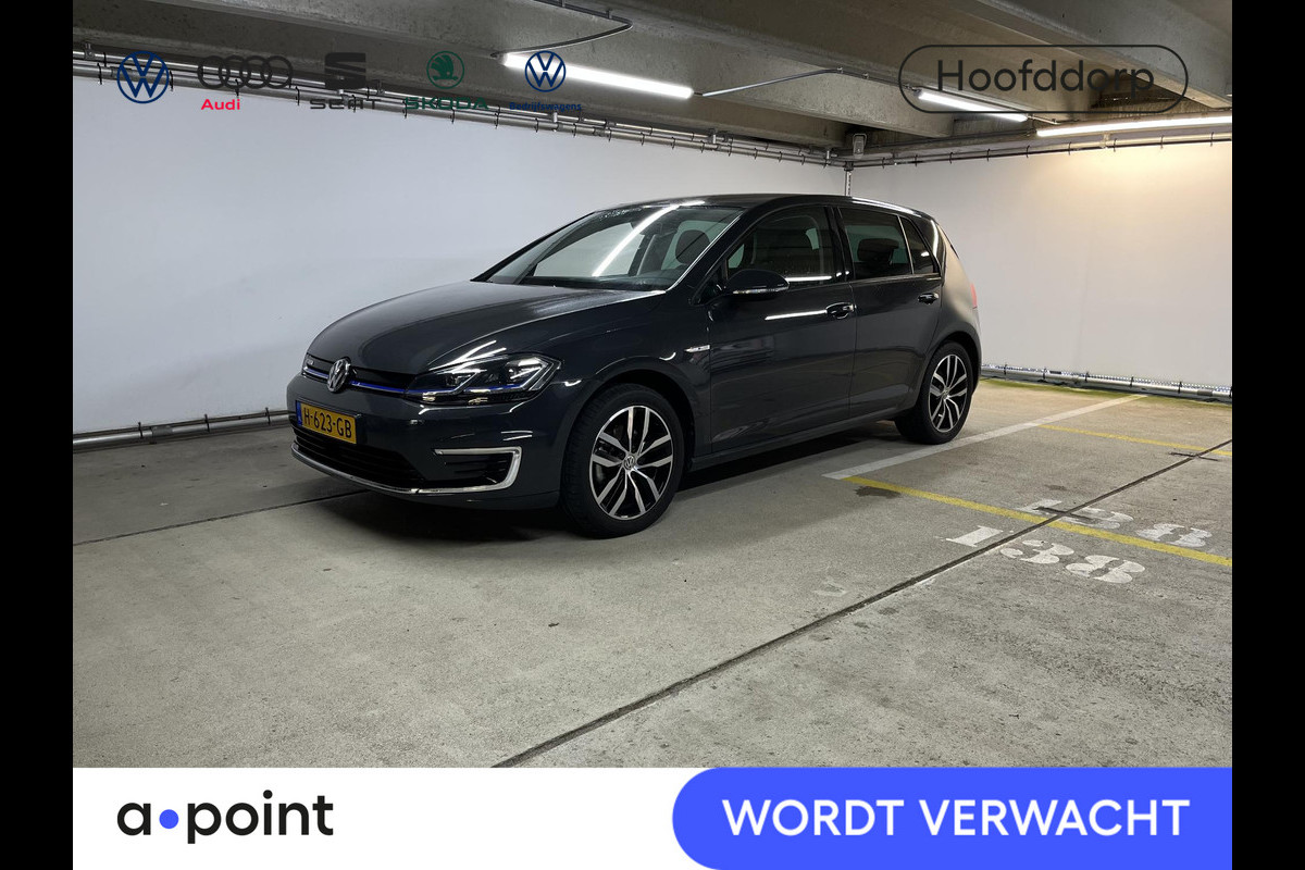 Volkswagen e-Golf E-DITION 136 pk | Navigatie | Parkeersensoren | Achteruitrijcamera | Adaptieve cruise control | Autom. airco | LED koplampen |