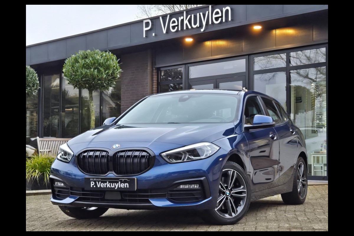 BMW 1-serie 118I EXECUTIVE ED. I NAVIGATIE I CLIMATE CONTROL I LED KOMPLAMPE