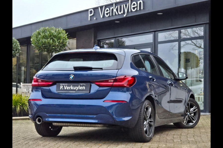 BMW 1-serie 118I EXECUTIVE ED. I NAVIGATIE I CLIMATE CONTROL I LED KOMPLAMPE