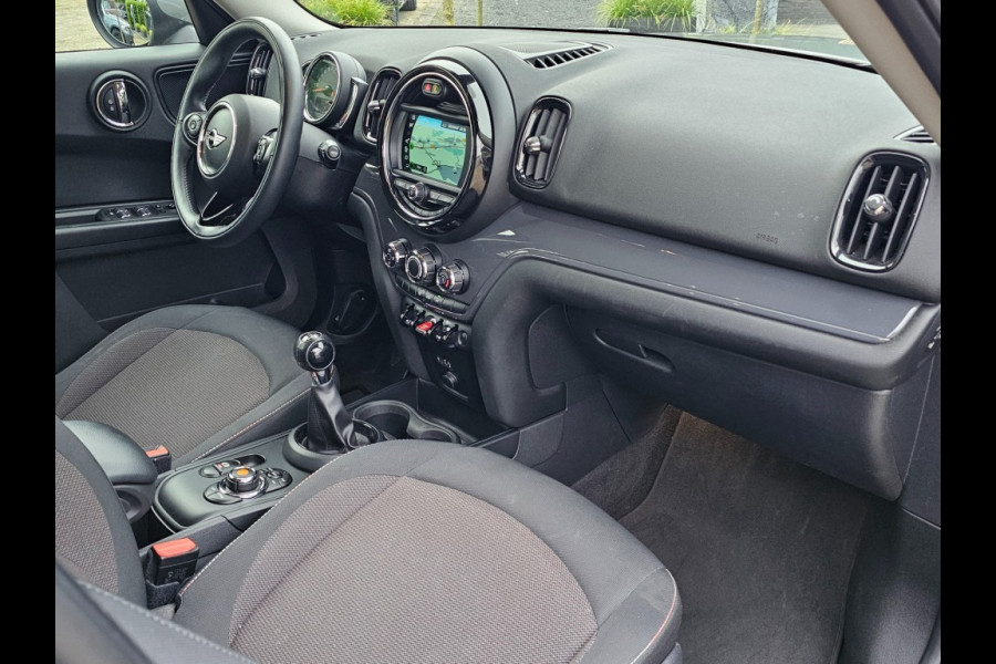 MINI Countryman 1.5 One I Navigatie I Airco I Parkeersensoren I