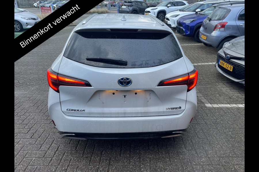 Toyota Corolla Touring Sports 1.8 Hybrid First Edition | Stoel-Stuur verwarming | Naviagtie | Elketrische kofferbak