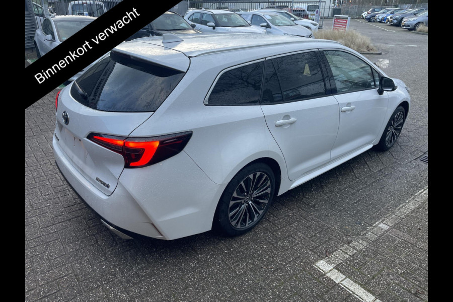 Toyota Corolla Touring Sports 1.8 Hybrid First Edition | Stoel-Stuur verwarming | Naviagtie | Elketrische kofferbak