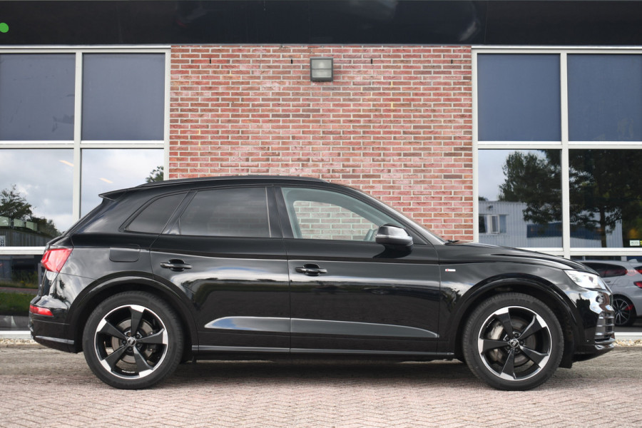 Audi Q5 55 TFSI e 367pk quattro Pano Luchtvering El-zetels Ruitstiksel