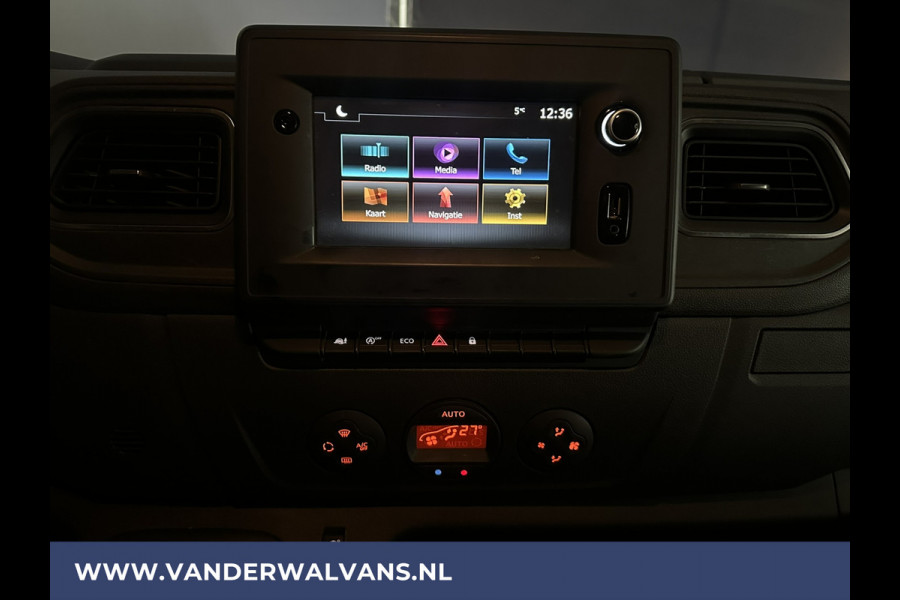 Renault Master 2.3 dCi 146pk **BPM VRIJ voor de Ondernemer** Bakwagen 234cm Hoog Laadklep Zijdeur Euro6 Airco | Navigatie | Cruisecontrol Bijrijdersbank