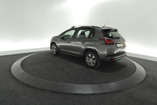 Peugeot 2008 PureTech 82 Signature | Camera | Apple Carplay | Parkeersensoren  | 30.000km