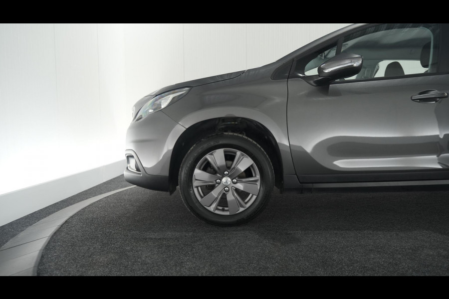 Peugeot 2008 PureTech 82 Signature | Camera | Apple Carplay | Parkeersensoren  | 30.000km