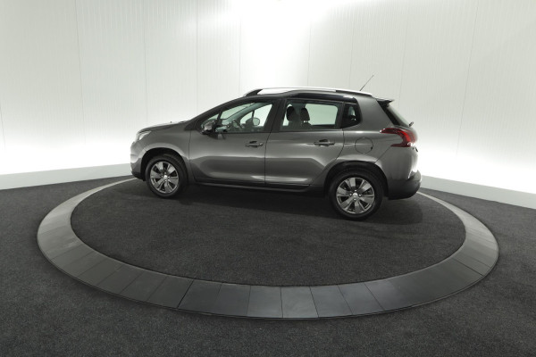 Peugeot 2008 PureTech 82 Signature | Camera | Apple Carplay | Parkeersensoren  | 30.000km