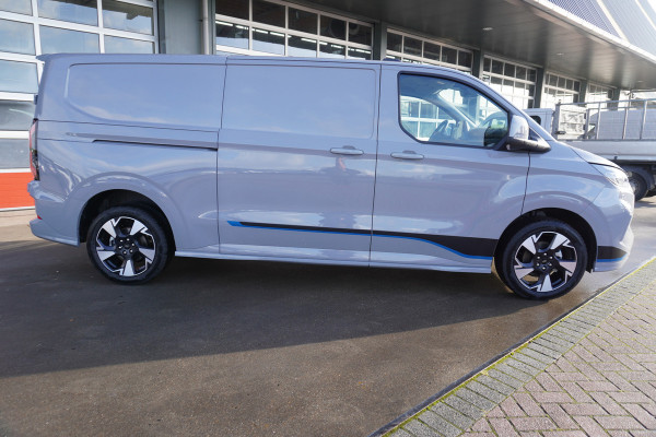 Ford Transit Custom 300L 2.0 TDCI 170PK L2H1 Sport Automaat Schuifdeur L / R Nr. V025 | Airco | Adap.Cruise | Navi | Camera | Blis | 19" Lm velgen