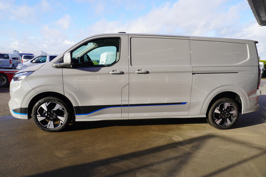 Ford Transit Custom 300L 2.0 TDCI 170PK L2H1 Sport Automaat Schuifdeur L / R Nr. V025 | Airco | Adap.Cruise | Navi | Camera | Blis | 19" Lm velgen