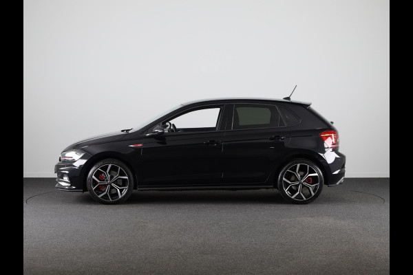 Volkswagen Polo 2.0 TSI GTI 200 PK | Automaat (DSG) | Navigatie | Led | 18 Inch | Spiegelpakket