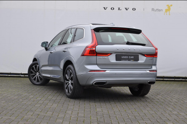 Volvo XC60 T8 390PK Automaat Recharge AWD Inscription / Cruise control / Elektrische achterklep / Elektrische Stoel met geheugen / Adaptieve koplampen / Panoramadak / Stoelverwarming / Apple carplay