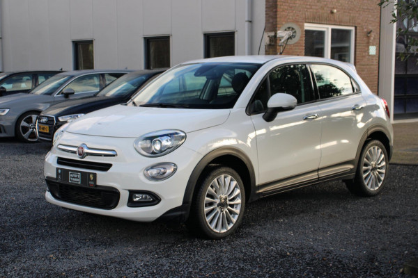 Fiat 500X 1.4 Turbo MultiAir Lounge 140 PK Aut. Xenon Camera Half/Leer Keyless 18''