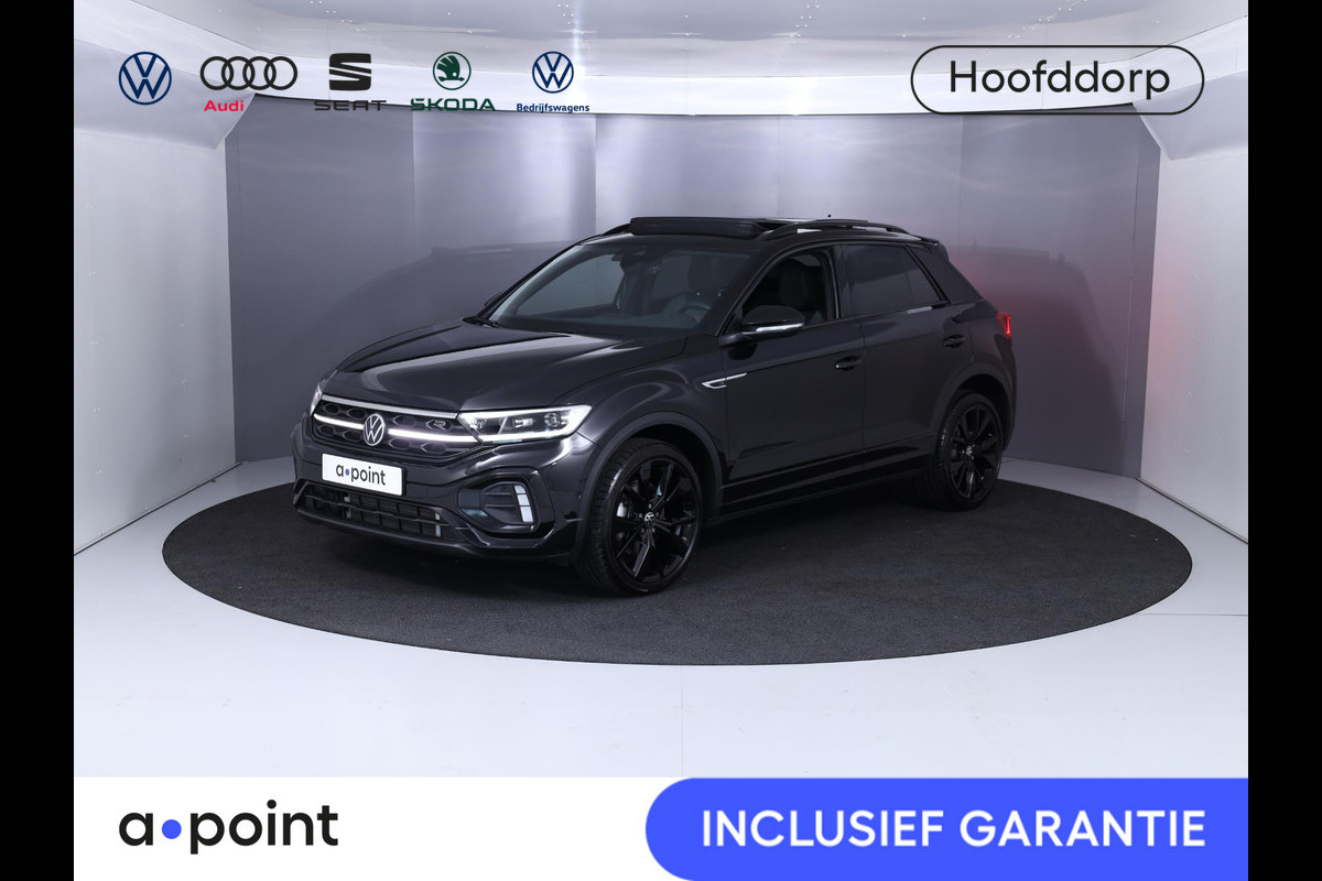 Volkswagen T-Roc 1.5 TSI R-Line 150 pk Automaat (DSG) | Navigatie | Panoramadak | Parkeersensoren (Park assist) | Achteruitrijcamera | Stoelverwarming | Matrix LED koplampen | Black Style pakket |