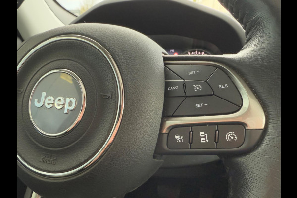 Jeep Renegade 1.3T automaat Freedom, Panoramadak, CarPlay, Leder, Trekhaak, LED