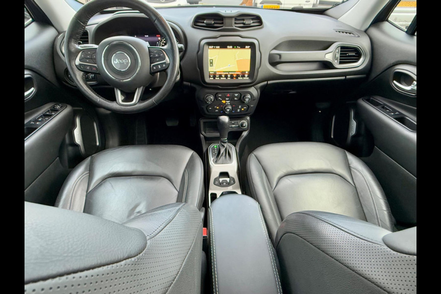 Jeep Renegade 1.3T automaat Freedom, Panoramadak, CarPlay, Leder, Trekhaak, LED