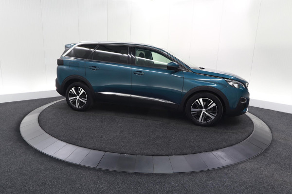 Peugeot 5008 PureTech 130 EAT8 Allure | Panoramadak | Camera | Navigatie | Apple Carplay