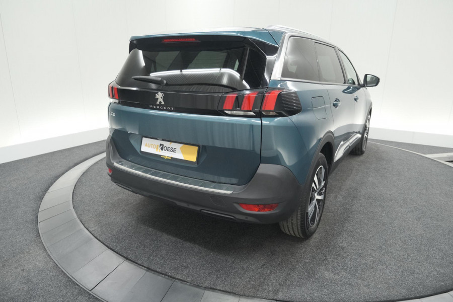 Peugeot 5008 PureTech 130 EAT8 Allure | Panoramadak | Camera | Navigatie | Apple Carplay