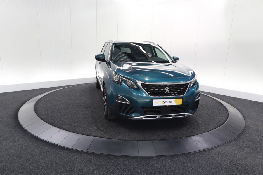 Peugeot 5008 PureTech 130 EAT8 Allure | Panoramadak | Camera | Navigatie | Apple Carplay