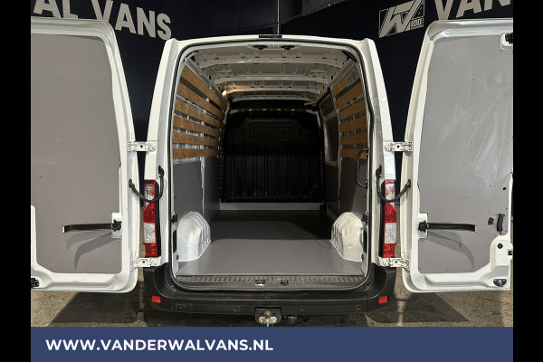 Renault Master 2.3 dCi 136pk **BPM VRIJ voor de Ondernemer** L2H2 Euro6 Airco | Navigatie | LED | 2500kg trekhaak Cruisecontrol, Parkeersensoren, Bijrijdersbank