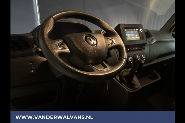 Renault Master 2.3 dCi 136pk **BPM VRIJ voor de Ondernemer** L2H2 Euro6 Airco | Navigatie | LED | 2500kg trekhaak Cruisecontrol, Parkeersensoren, Bijrijdersbank