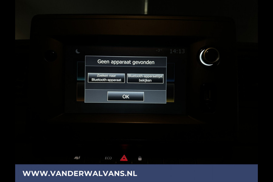 Renault Master 2.3 dCi 136pk **BPM VRIJ voor de Ondernemer** L2H2 Euro6 Airco | Navigatie | LED | 2500kg trekhaak Cruisecontrol, Parkeersensoren, Bijrijdersbank