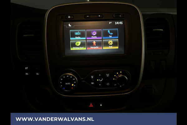 Renault Trafic 2.0 dCi 120pk **BPM VRIJ voor de Ondernemer** L2H1 Euro6 Airco | LED | Navigatie | LM Velgen | Camera | Cruisecontrol Sidebars, LM velgen, Parkeersensoren, Bijrijdersbank