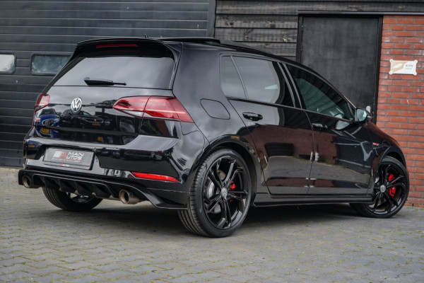 Volkswagen Golf 2.0 TSI GTI TCR Pano/Akrapovic/Dynaudio/R-Camera/VOL