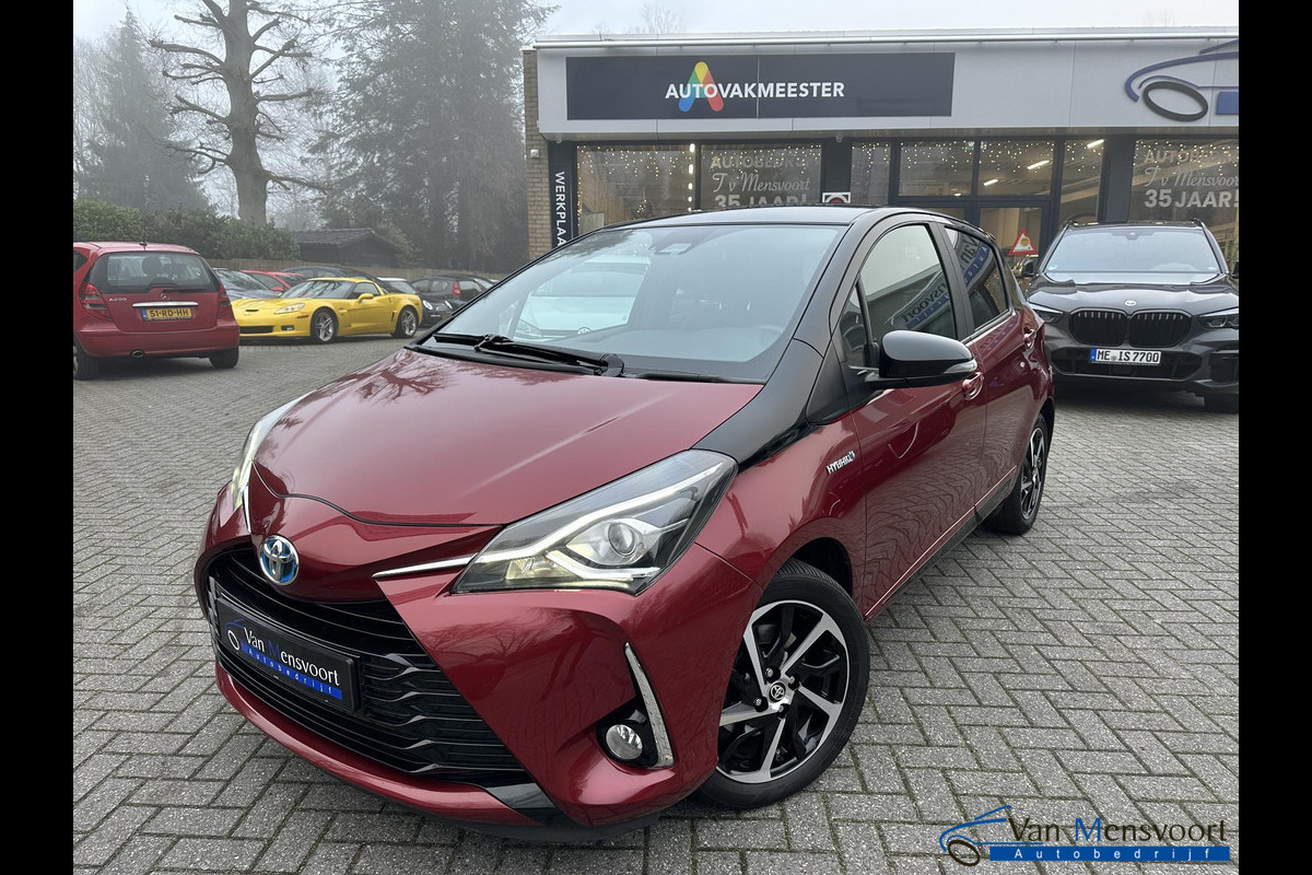 Toyota Yaris 1.5 Hybrid Bi-Tone 1eEig|Keyless|Camera|Rijstrooksensor