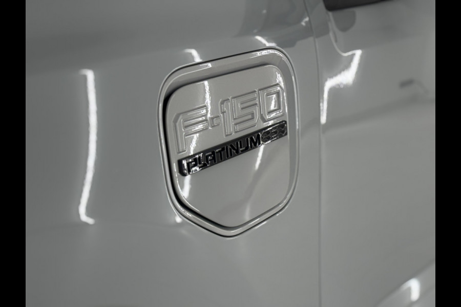 Ford USA F-150 LIGHTNING Platinum Extended Range