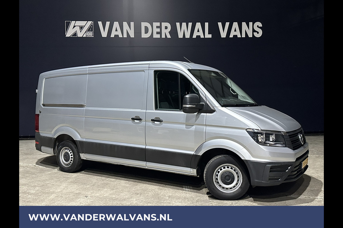 Volkswagen Crafter 2.0 TDI 141pk L3H2 L2H1 Euro6 Airco | Navigatie | Apple Carplay | Android Auto | Trekhaak Parkeersensoren, Bijrijdersbank