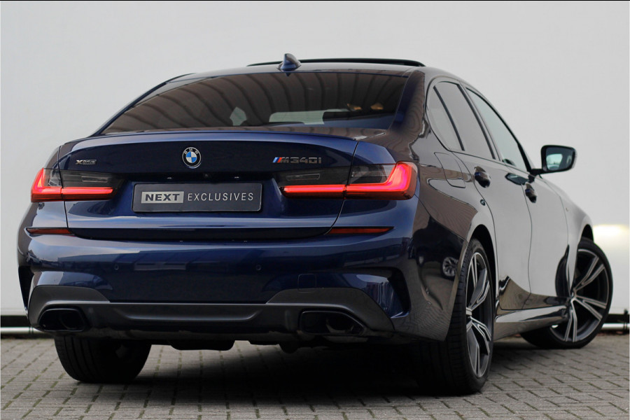 BMW 3-serie M340i xDrive High Executive | Pano | Laser | 19 inch | Camera