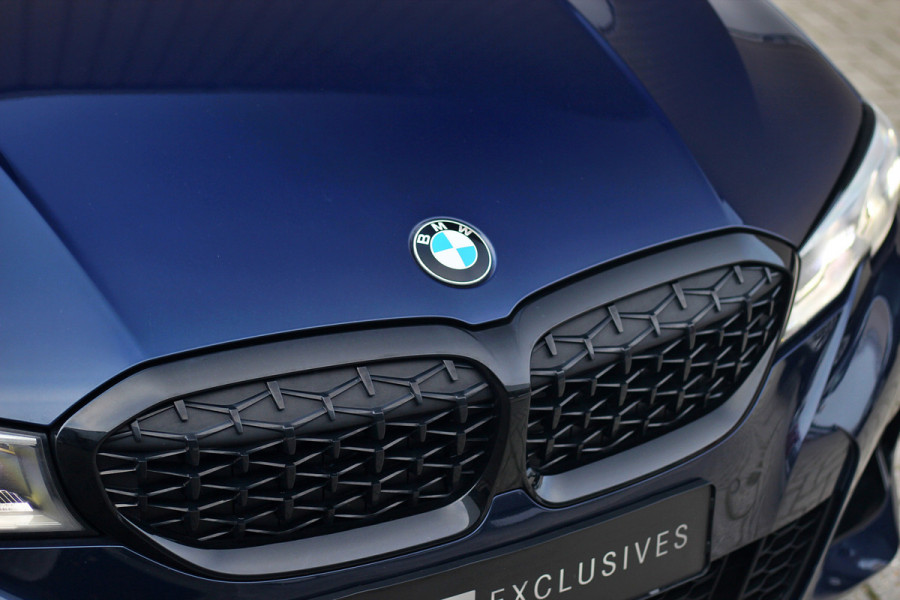 BMW 3-serie M340i xDrive High Executive | Pano | Laser | 19 inch | Camera