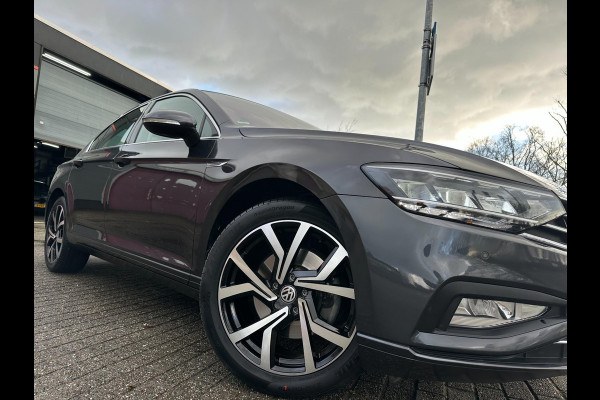 Volkswagen Passat 1.5 TSI R-LINE 2021 DSG FACE-LIFT VIRTUAL-COCKPIT CAMERA NAP