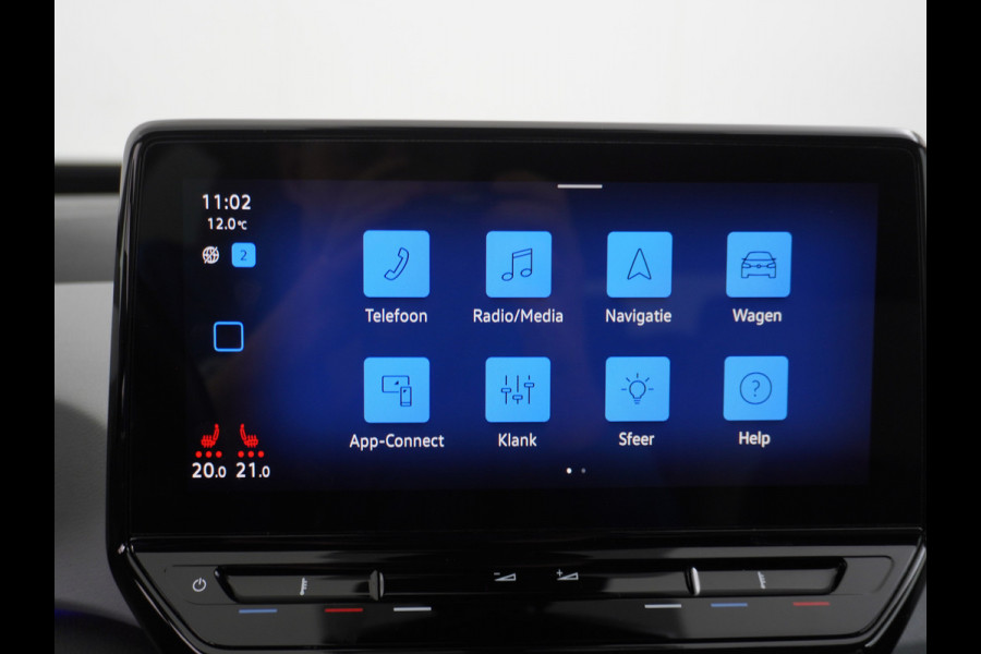 Volkswagen ID.3 AUT. 204pk 58kWh Adap.Cruise Apple Carplay Android Mirror Link 19" Matrix led IQ-.Drive Auto-Pilot WiFi Navi-discover-Pro Ecc Ca Stoelverwarming Vermoeidheids herkenning Rijstrooksensor Bluetooth Keyless DAB Pdc Usb 19''LM Achteropkomend verkeer waarschuwing Orig.NLse Auto Dealer-Onderhouden 44.000 nieuw! 1e Eigenaar