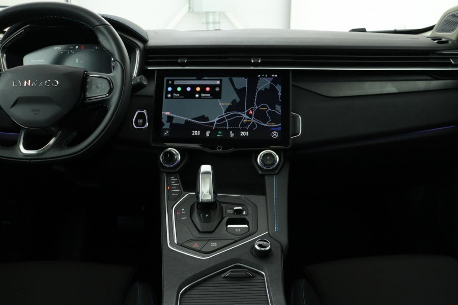 Lynk & Co 01 1.5 Plug In | Panoramadak | Infinity by Harman | Camera | Adaptive cruise | Stoelverwarming | Carplay | Memory | Full LED