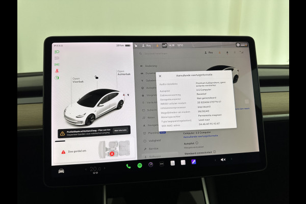 Tesla Model 3 Standard RWD Plus 60 kWh [ 3-Fase ] (INCL-BTW) Aut. *PANO | AUTO-PILOT | NAPPA-LEATHER | KEYLESS | FULL-LED | MEMORY-PACK | SURROUND-VIEW | DAB | APP-CONNECT | DIGI-COCKPIT | LANE-ASSIST | TOWBAR | COMFORT-SEATS | 18"ALU*