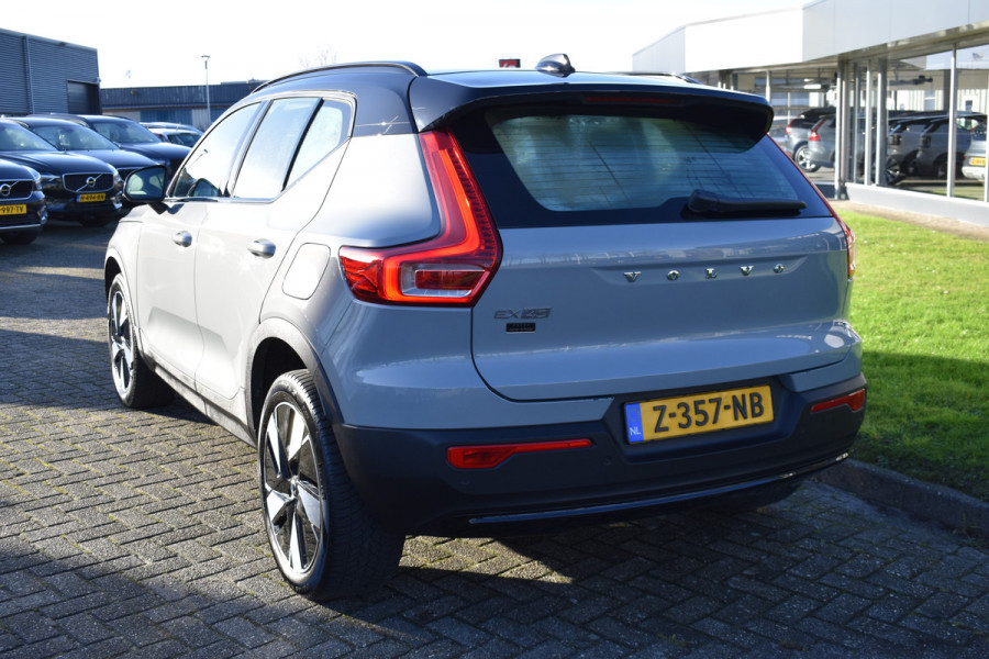 Volvo EX40 Twin Motor Performance 442 PK Plus 82 kWh Trekhaak | ACC | Blis | Stoel &Stuur verwarming | Elektr. stoel | Camera |  Leder |