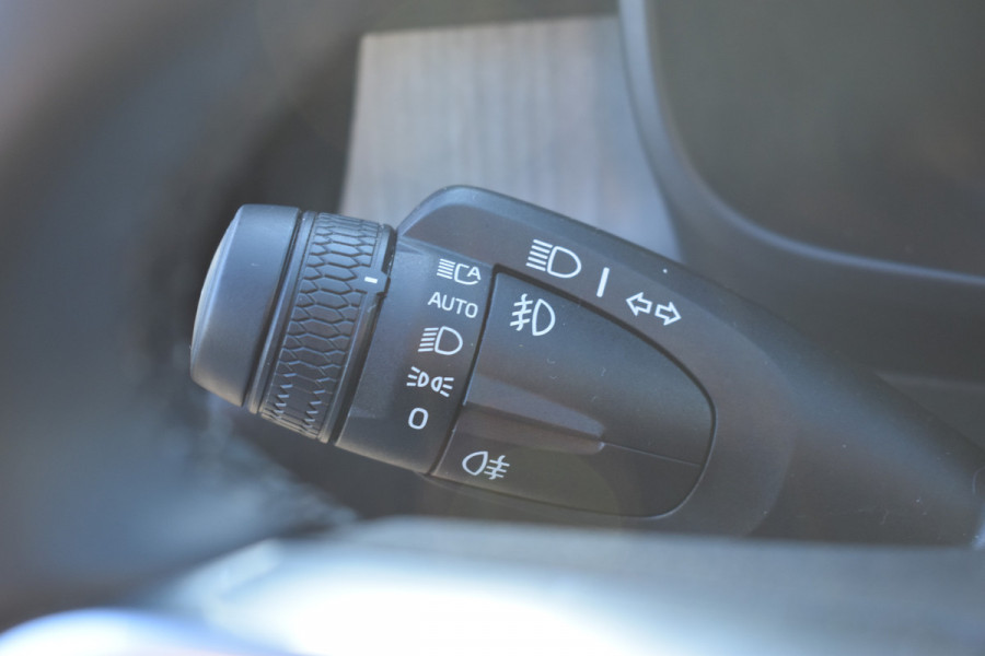 Volvo EX40 Twin Motor Performance 442 PK Plus 82 kWh Trekhaak | ACC | Blis | Stoel &Stuur verwarming | Elektr. stoel | Camera |  Leder |