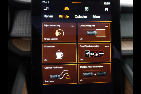 Polestar 2 LEDER Pano-dak Apple Carplay Android Camera Park Assist PDC-a+v Adaptive-LED-Pixel Navi Ecc Keyless Stuur+Stoelverwarmd-v+a +Ele Connected-Drive Google Youtube WiFi-vb Single Motor Bluetooth Connected Verkeersbord detectie Rijstrooksensor met correctie Warmtepomp 1.500 Kg Trekvermogen Orig.NLse auto 55.000 nieuw!