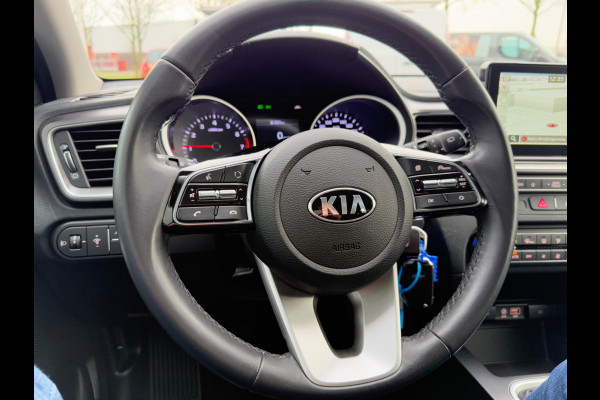 Kia Ceed 1.0 T-GDi DynamicLine CarPlay, Climate, Camera, Navi